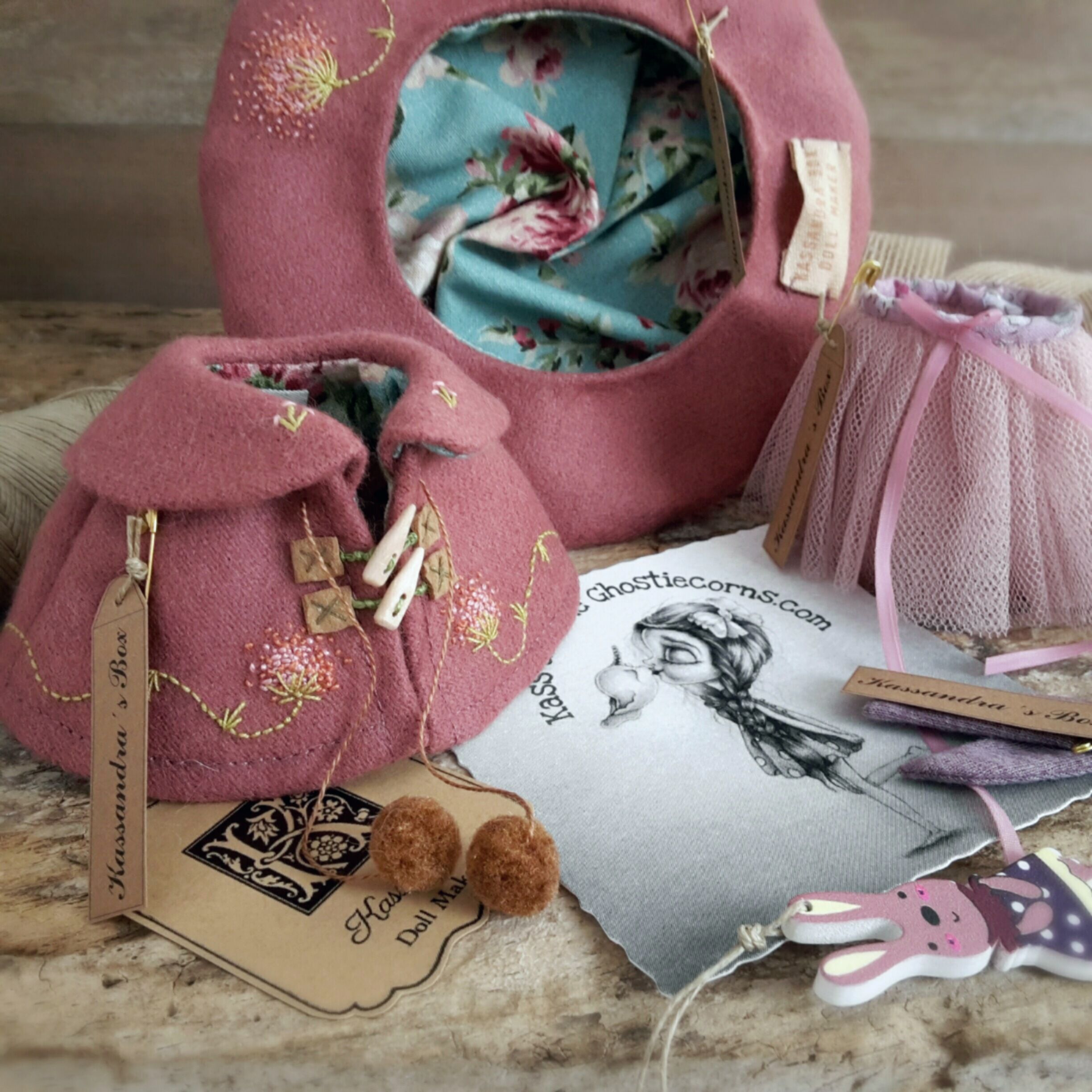 #007-02 PinkCapeAndBeret