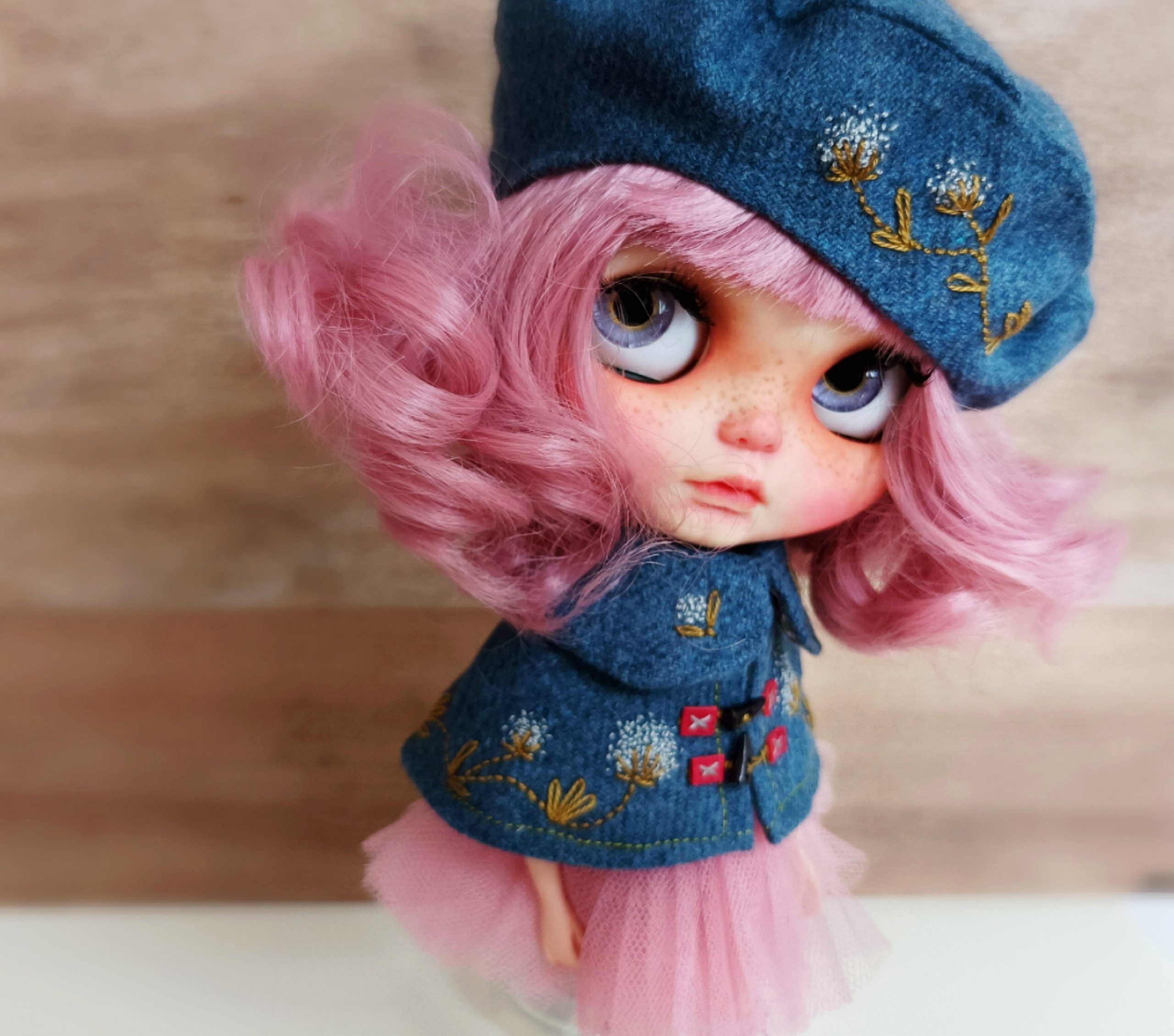 #024-03 BlueCapeAndBeret