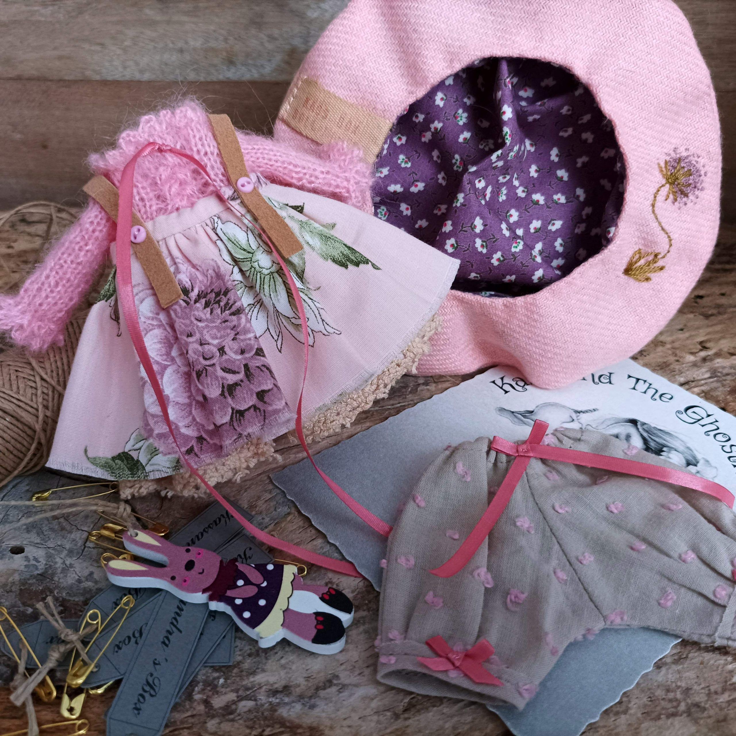#028-01 PurpleAndPinkVintageSet