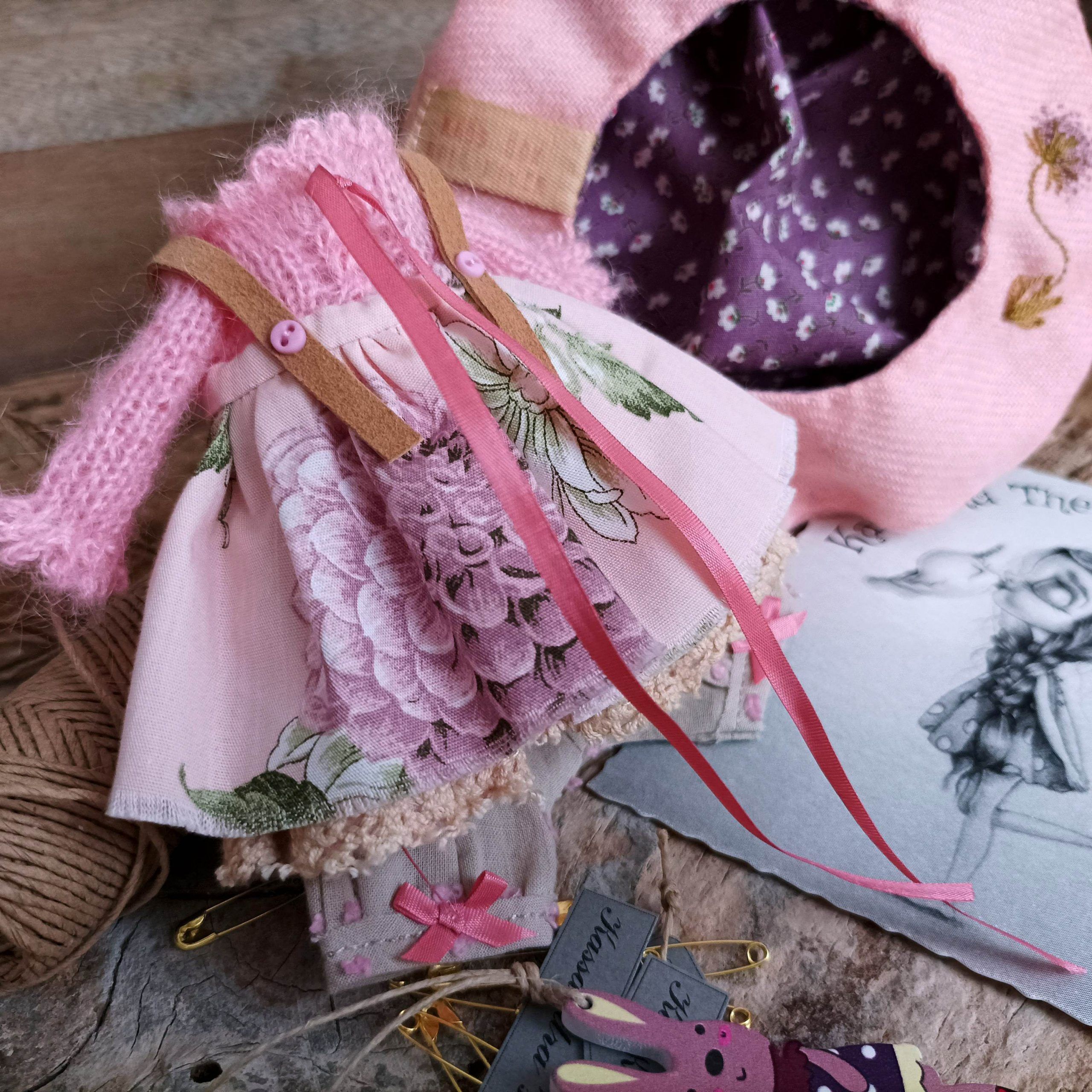 #028-03 PurpleAndPinkVintageSet