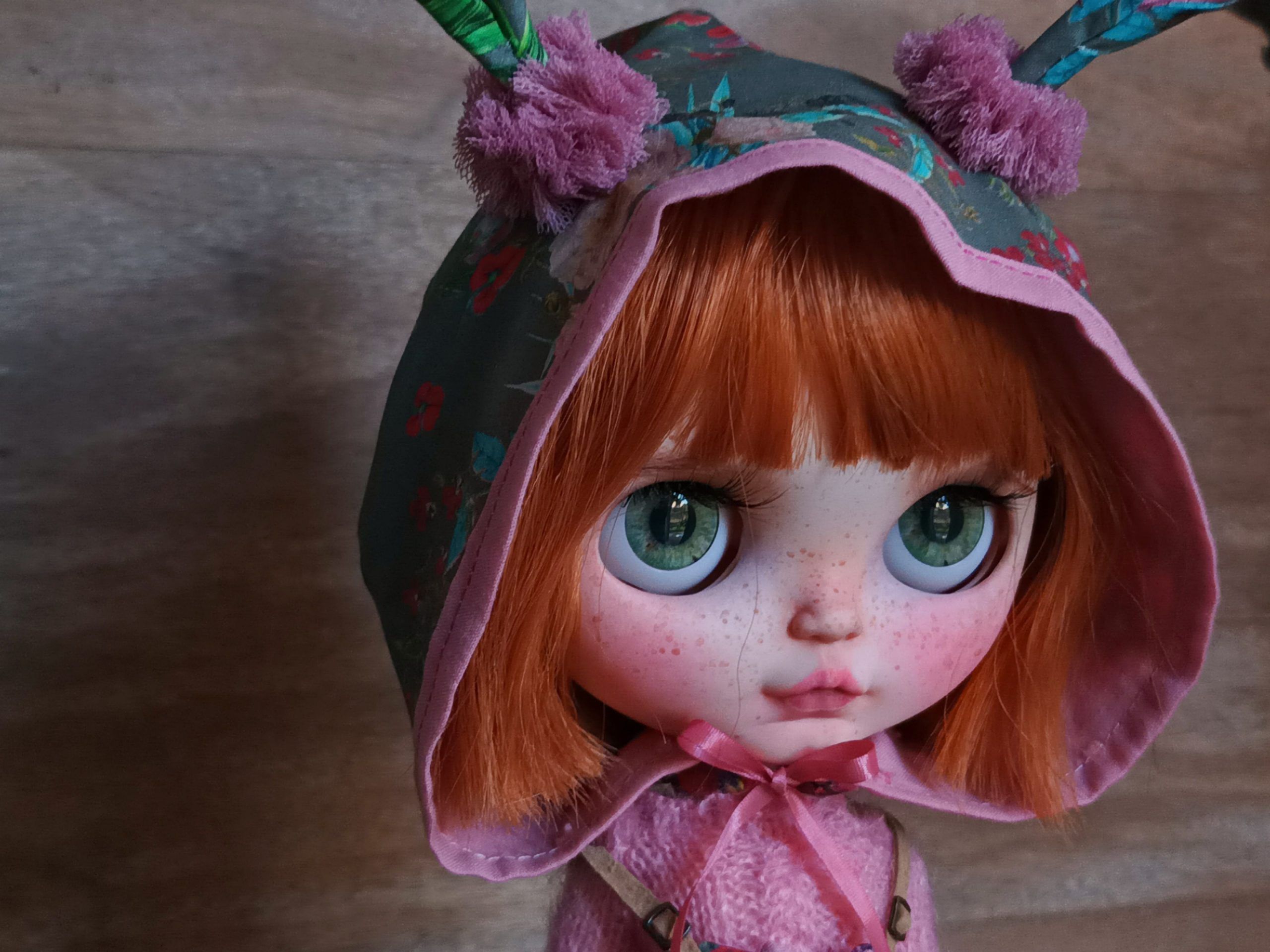 #033-05 OOAK-BlytheDollIsla
