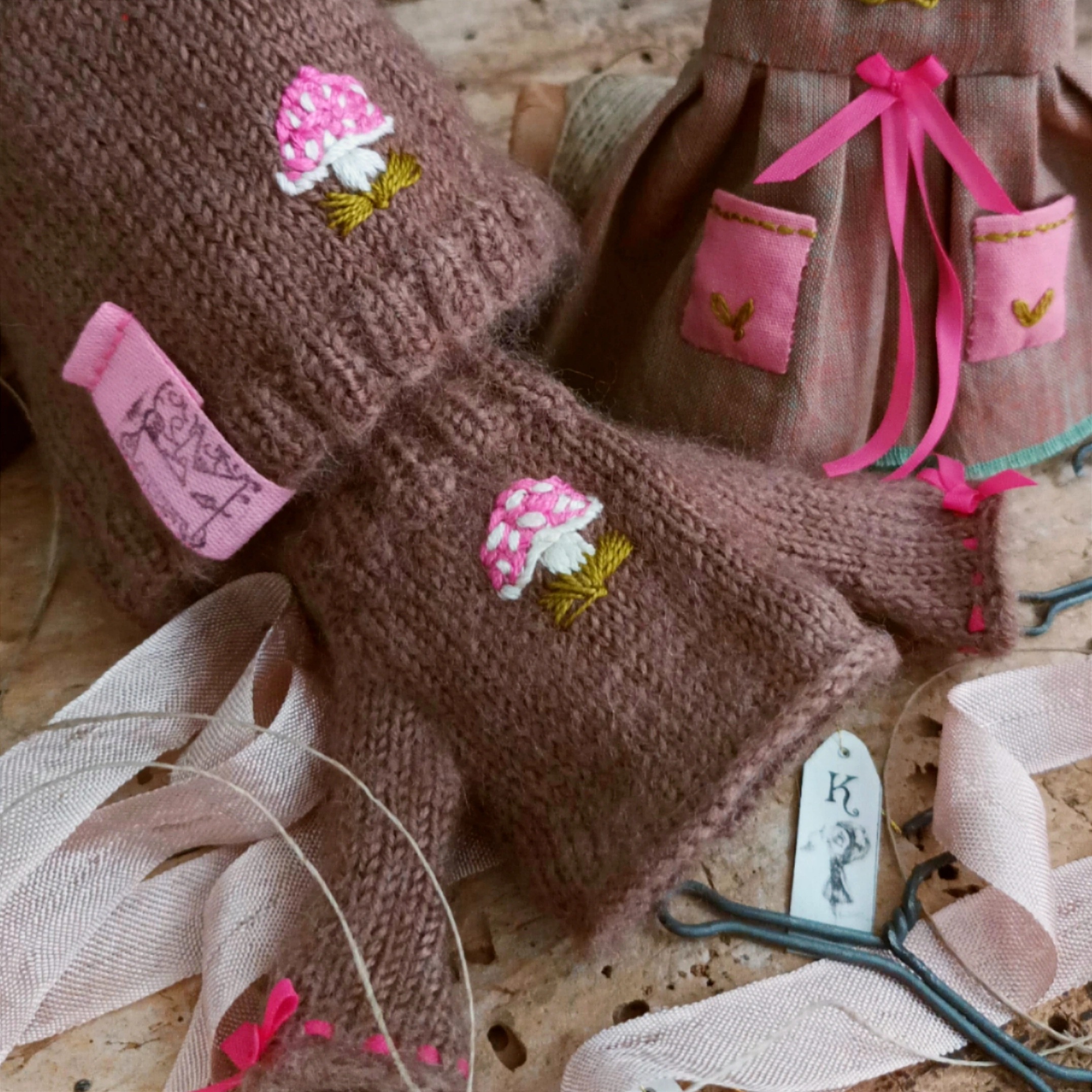 #037-04 PinkAndBrownAutumnSet