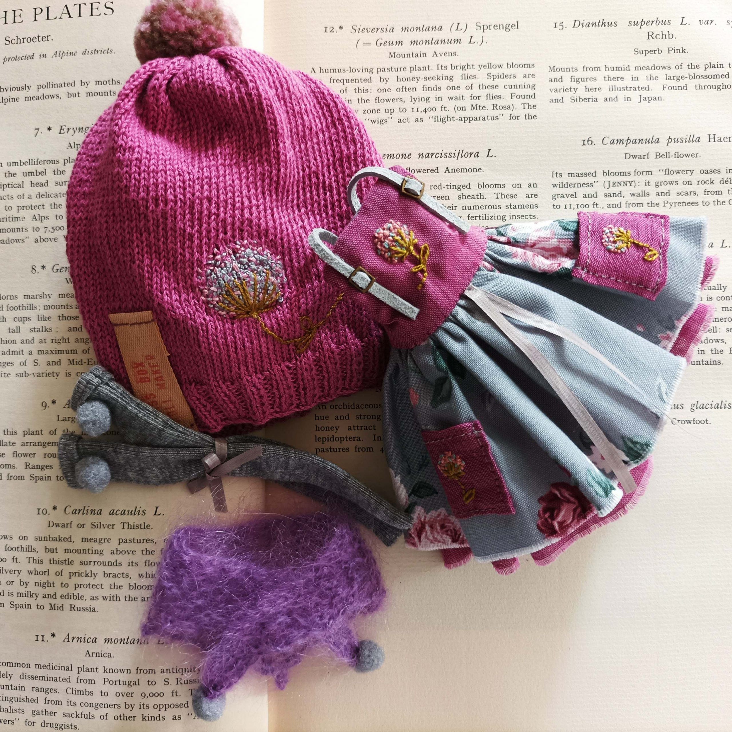 #045-02 PinaforePinkGrey