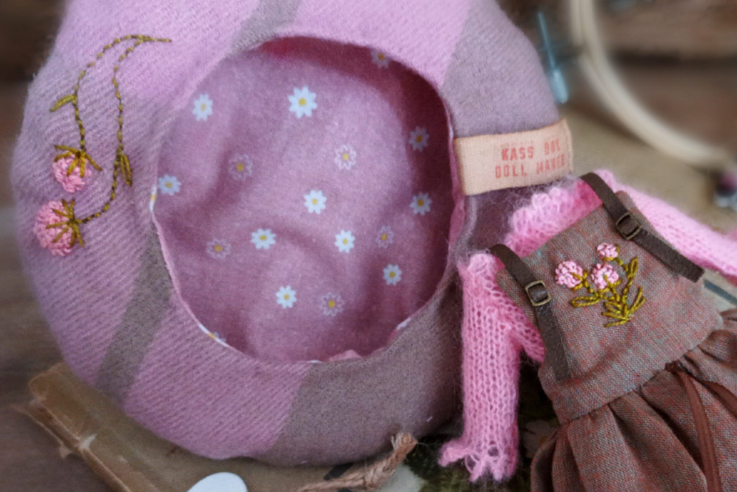 #050-04 PinkAndBrownSet
