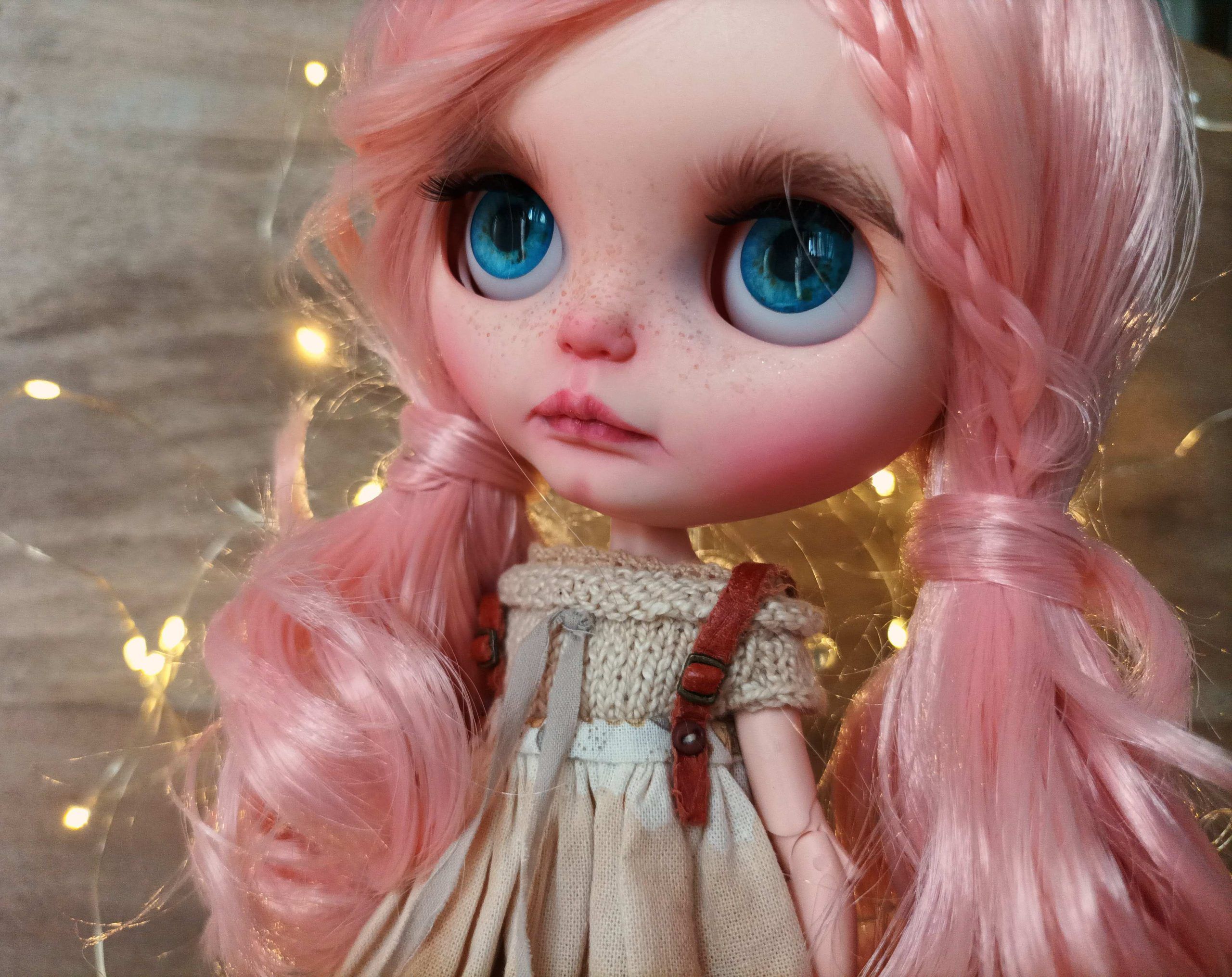#070-04 OOAK-BlytheDollAurora