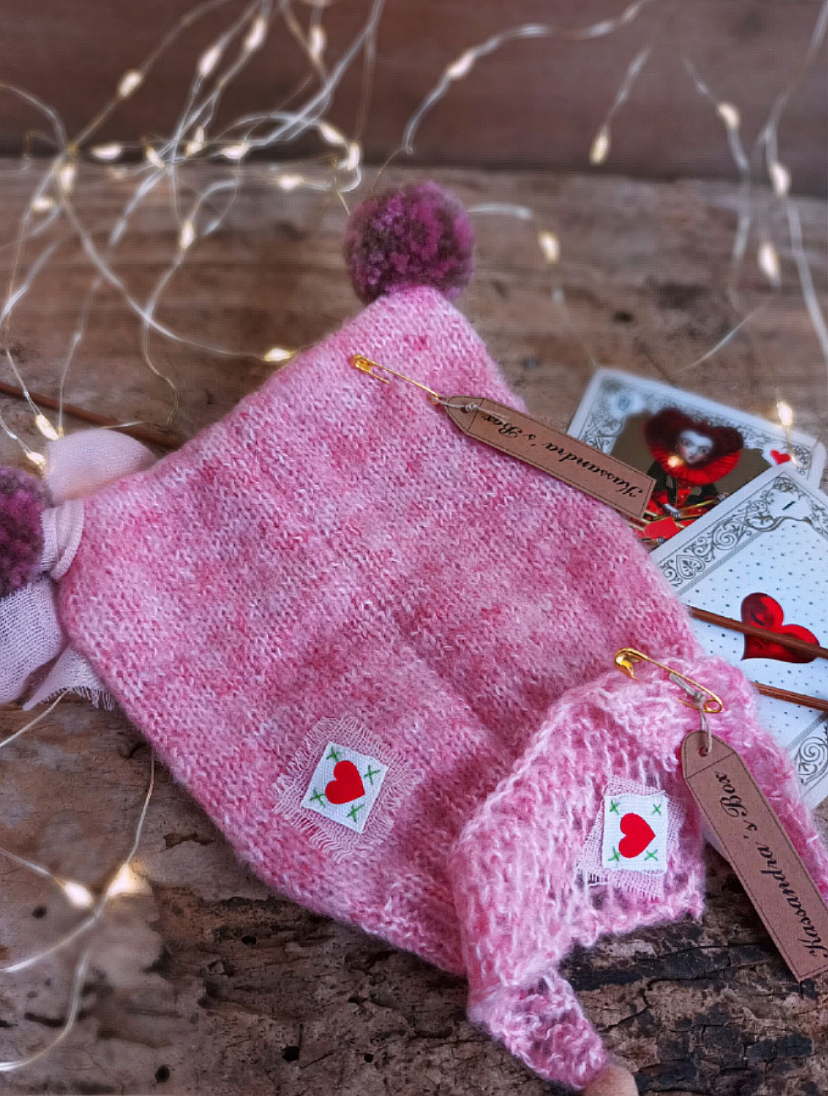 #075-02 PinkKnitWithPompomsSet