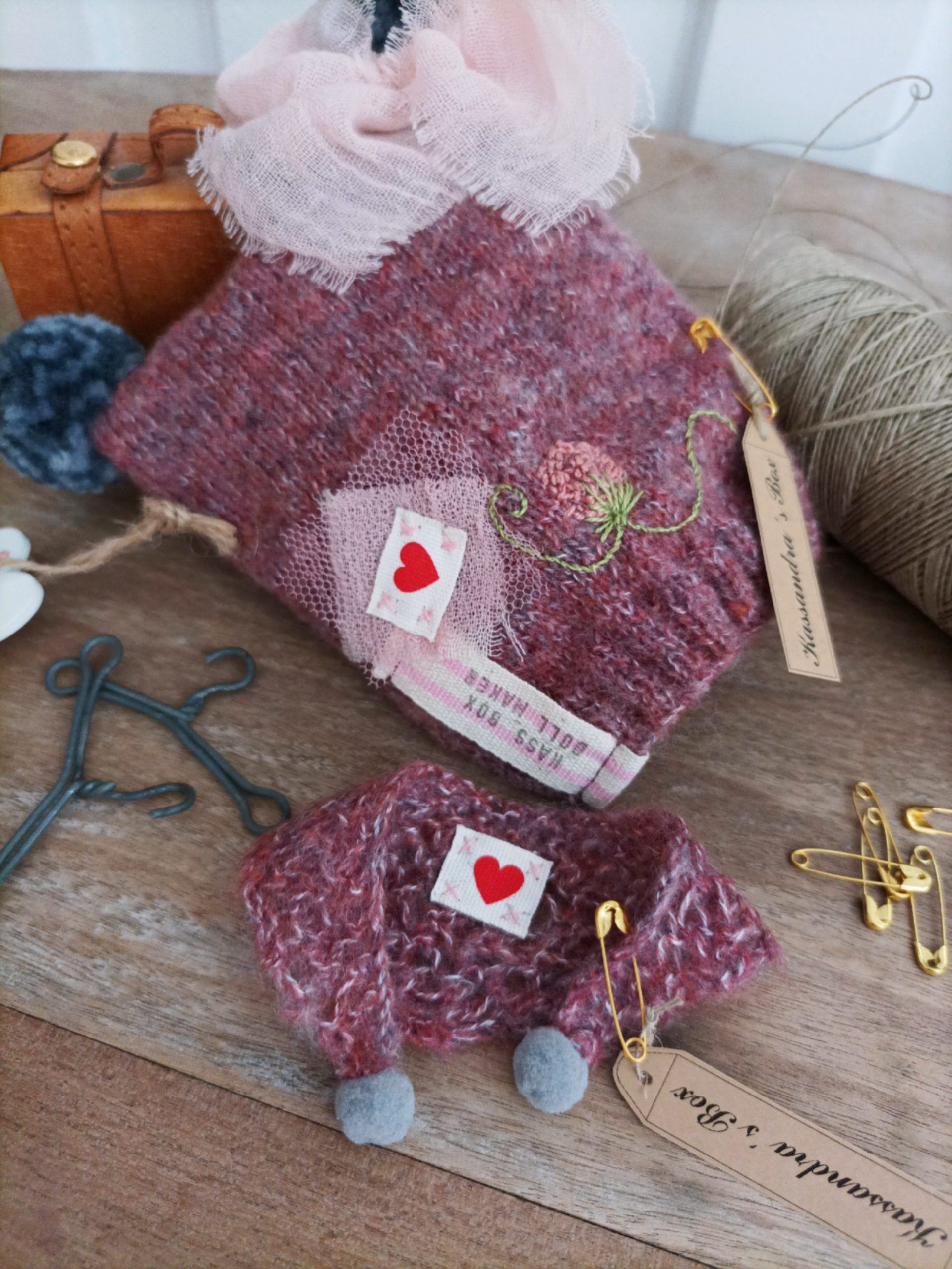 #085-01 EmbroideredKnitSet_DarkDustyPink