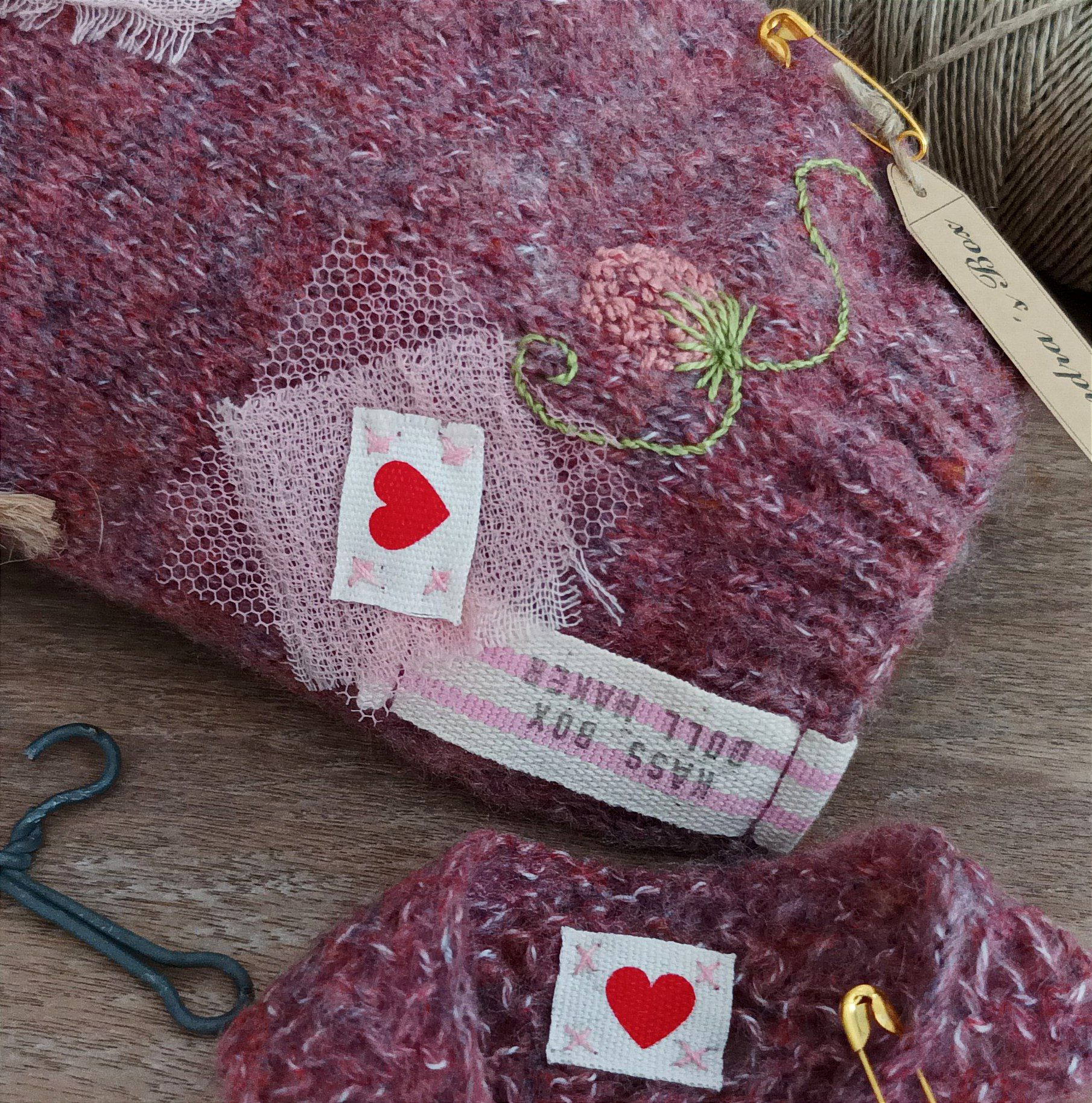 #085-03 EmbroideredKnitSet_DarkDustyPink
