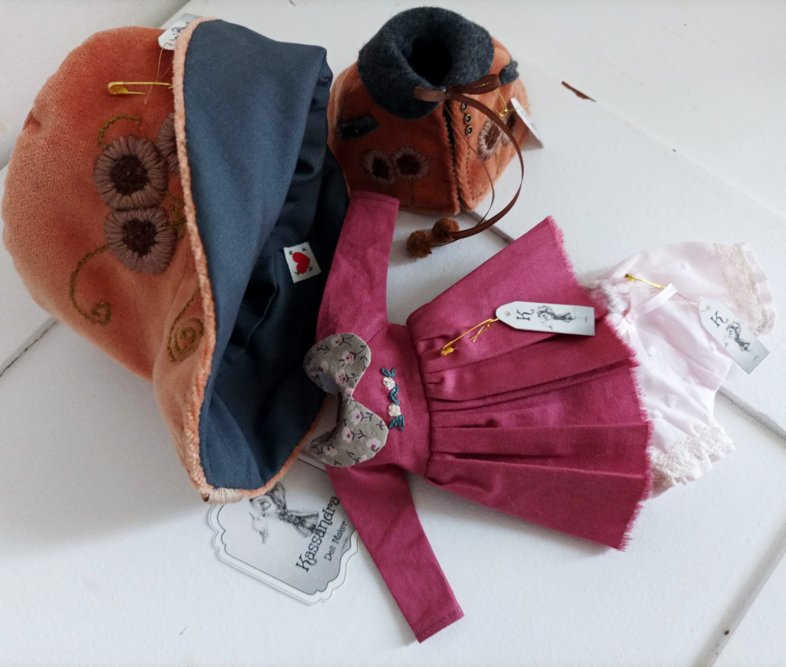 #114-04 CustomListingForLaetitia