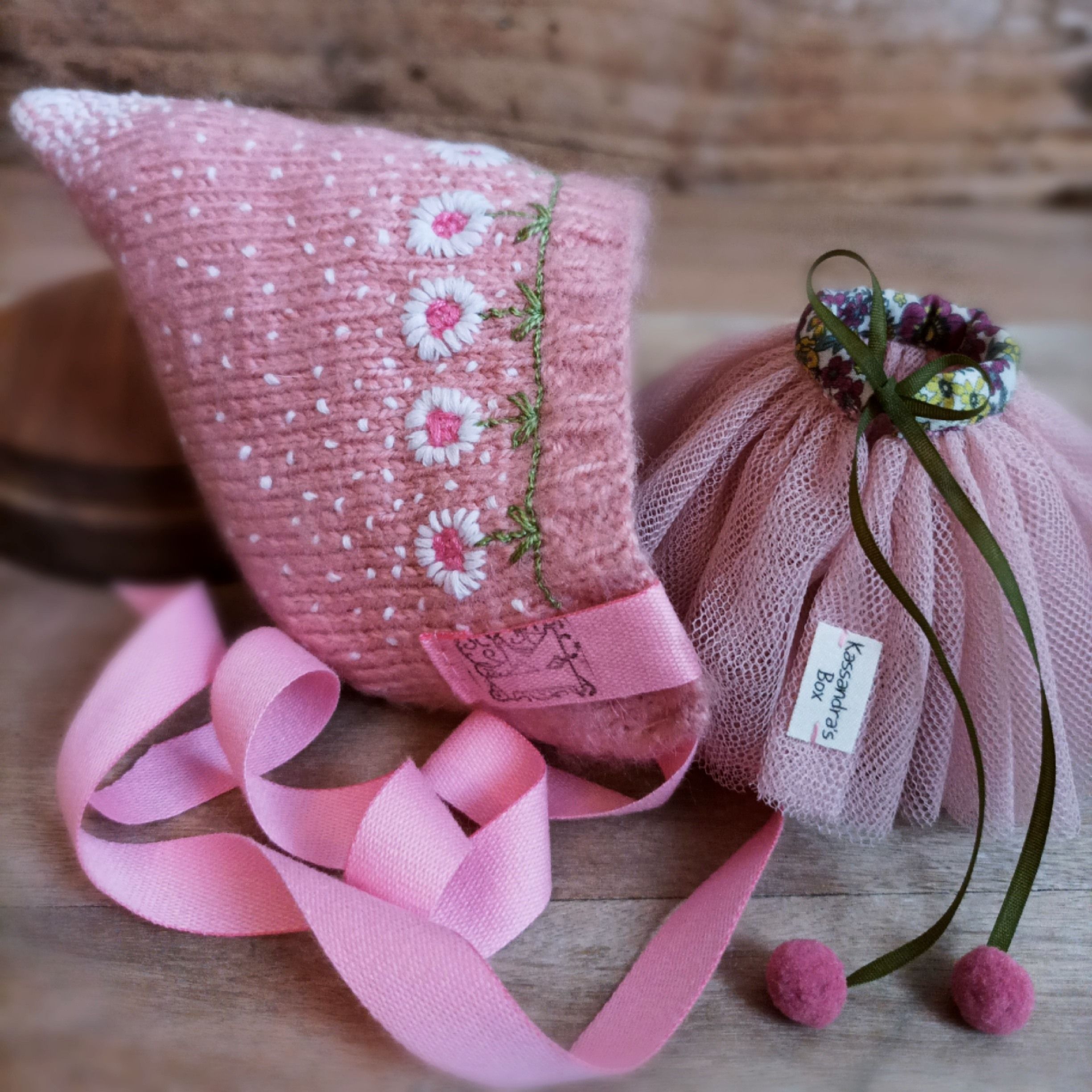 #154-01 PinkDaisiesPixieSet
