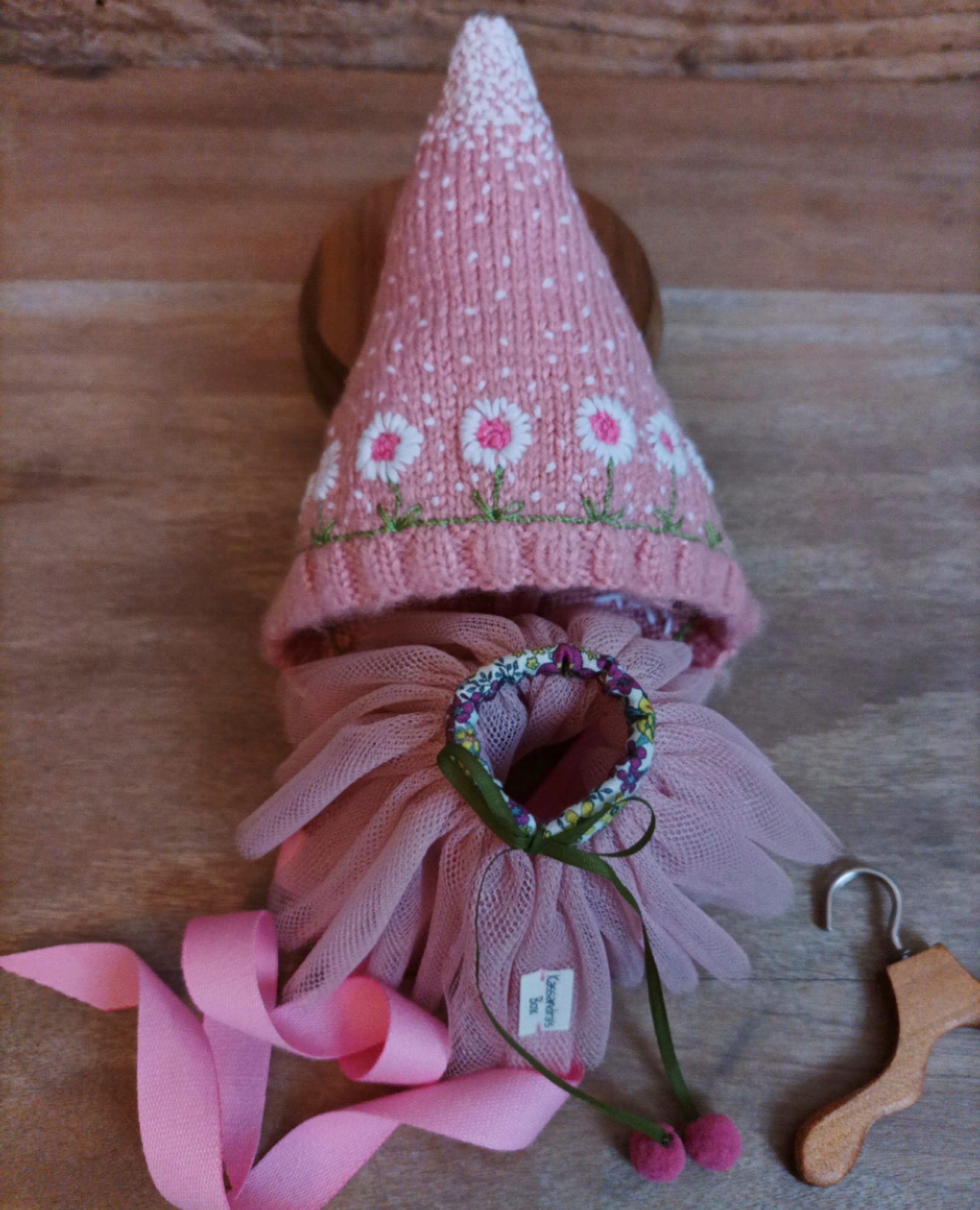 #154-03 PinkDaisiesPixieSet