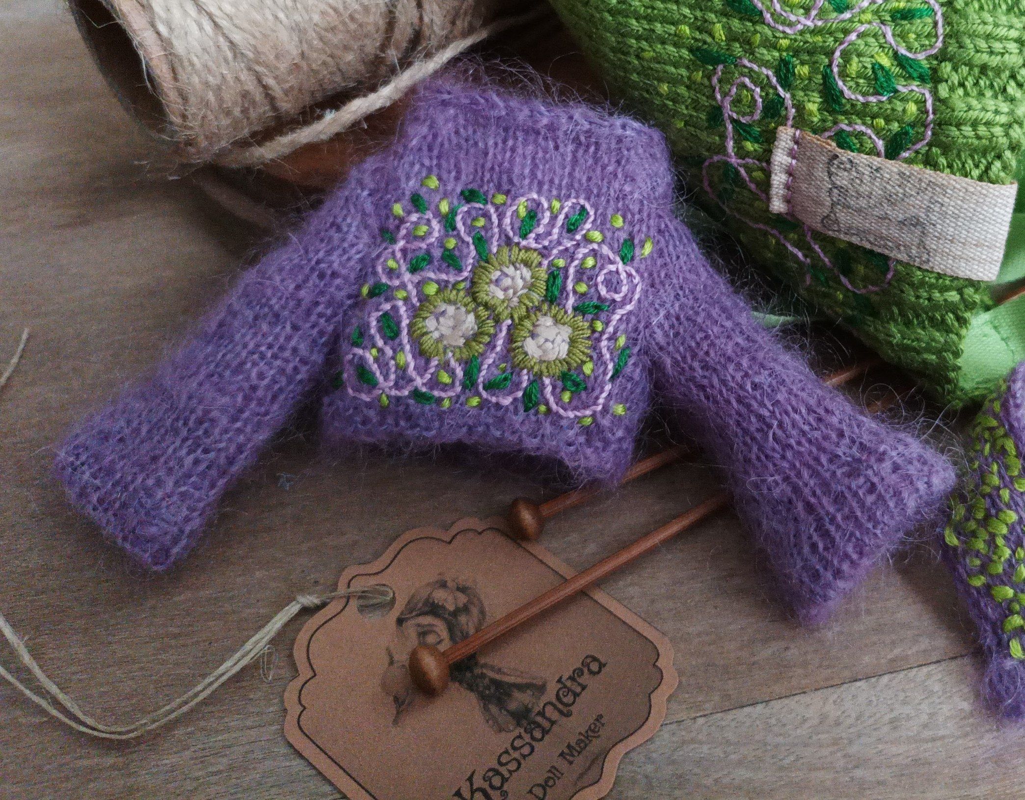 #158-02 PurpleAndAppleGreenPixieSet
