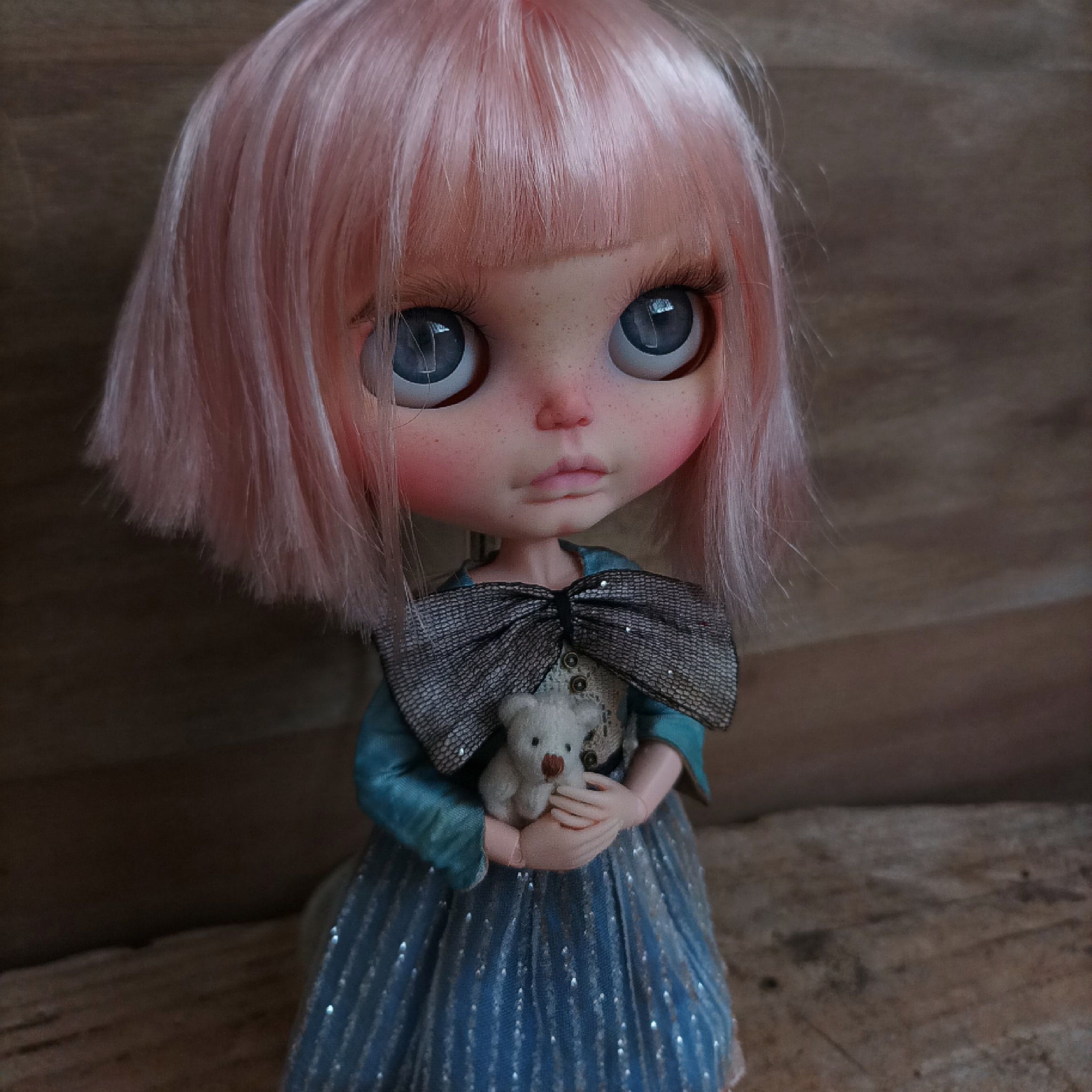 #168-03 OOAK-BlytheDollLin