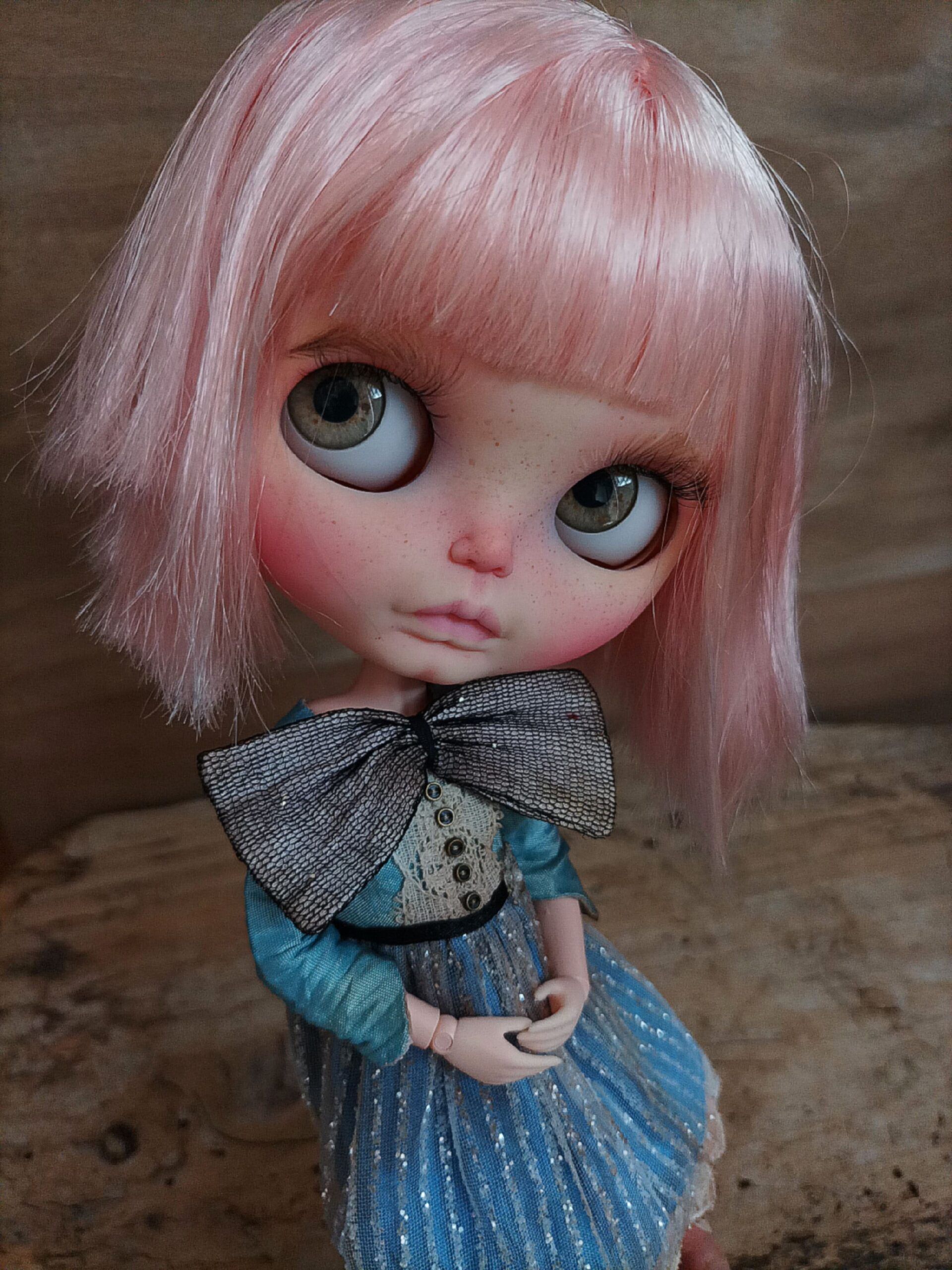 #168-06 OOAK-BlytheDollLin