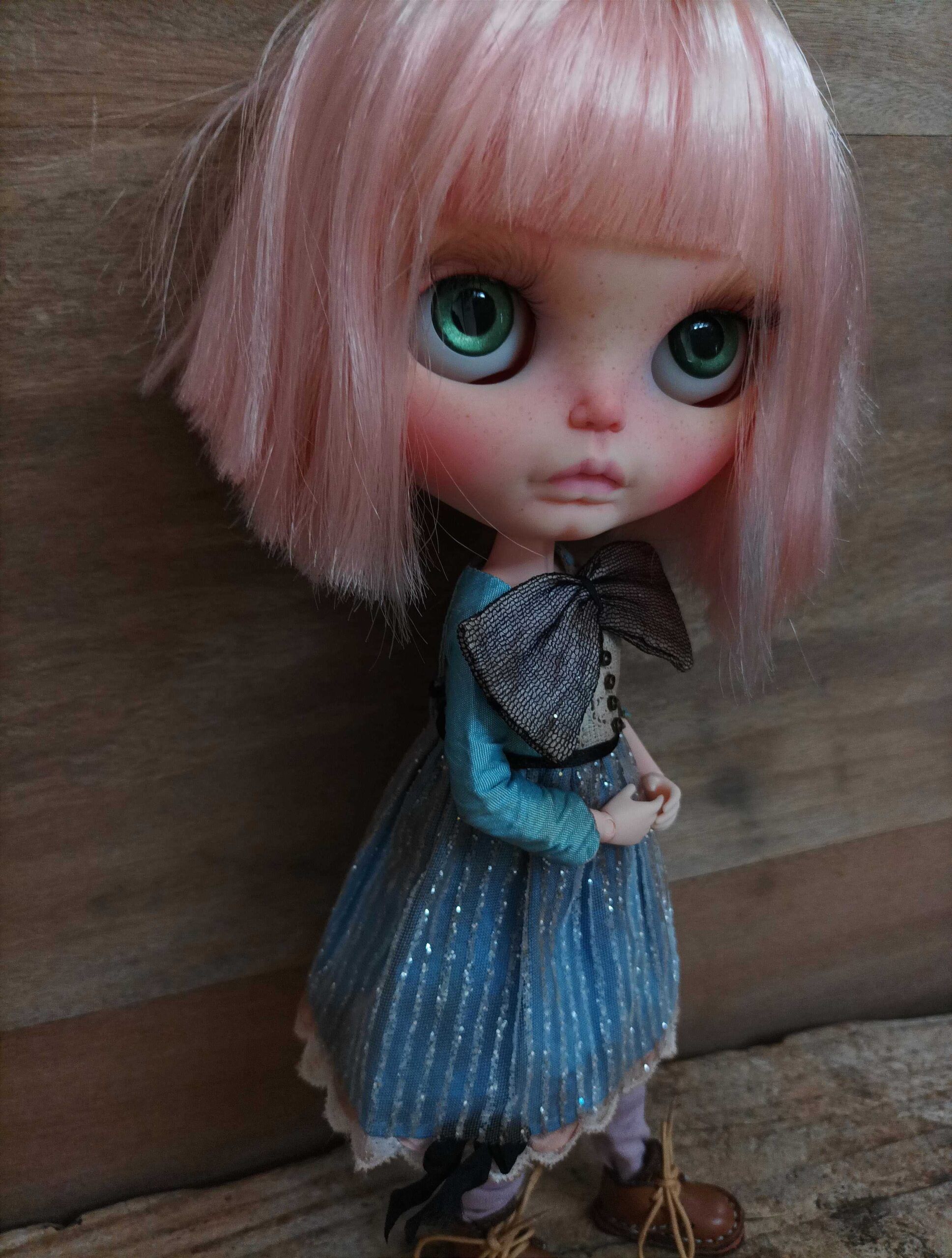 #168-09 OOAK-BlytheDollLin