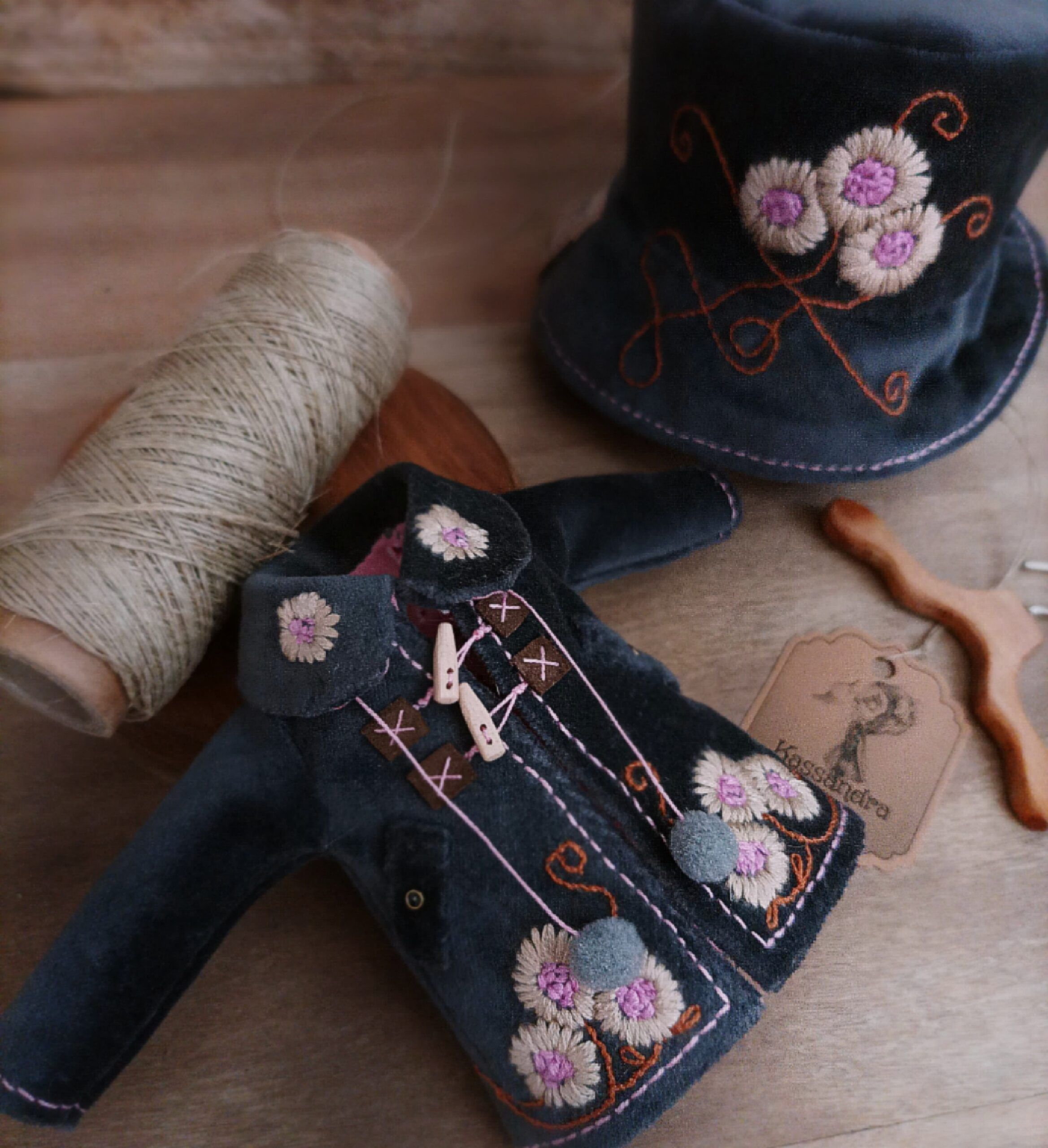 #183-02 PreOrderListing_DarkGreyVelvetEmbroideredSet