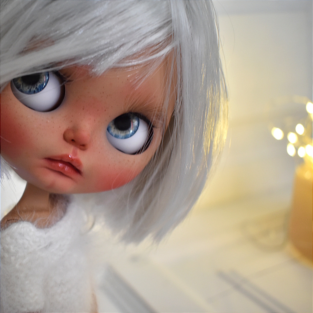 #185-07 OOAK-BlytheDollMila