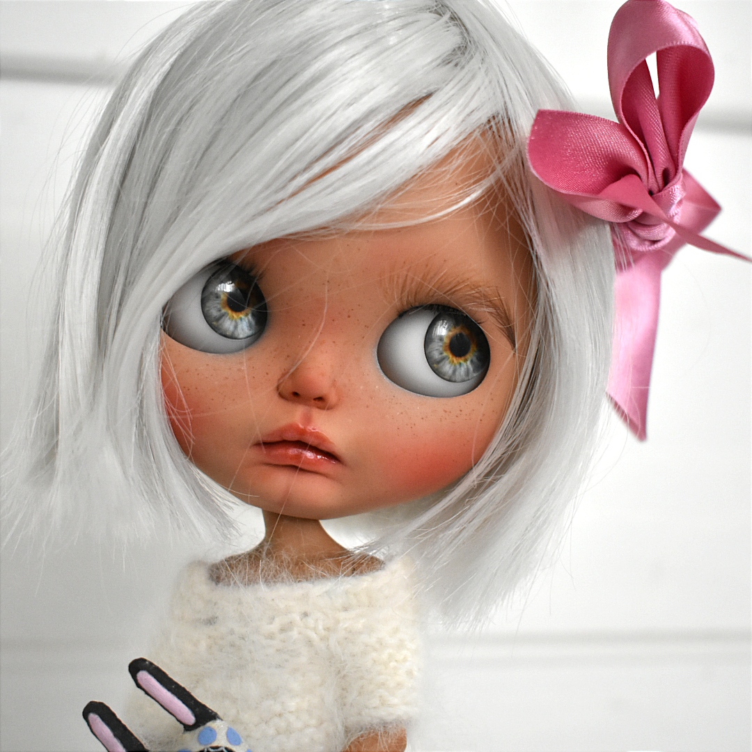 #185-11 OOAK-BlytheDollMila