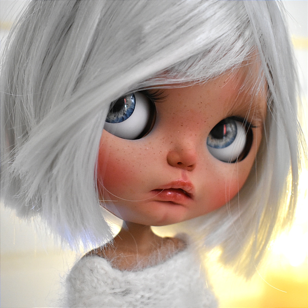 #185-15 OOAK-BlytheDollMila