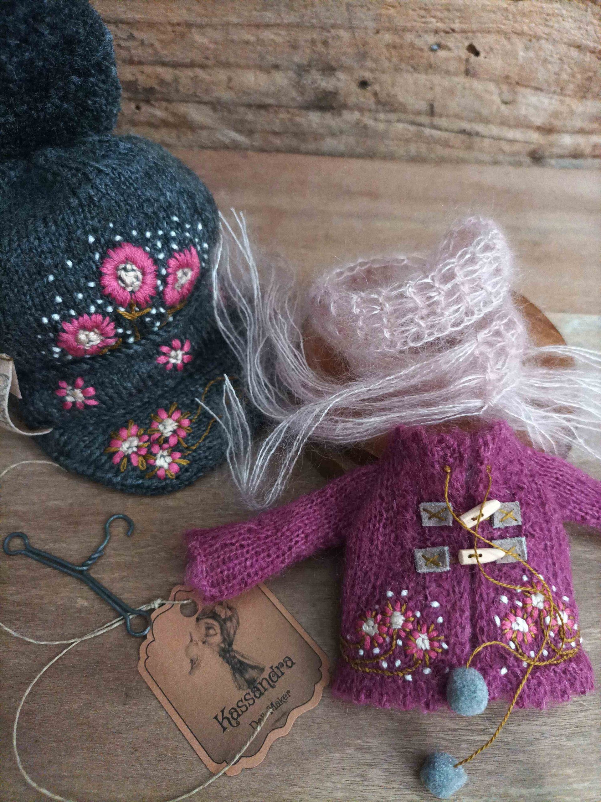 #195-01 PinkAndGreyCapSet
