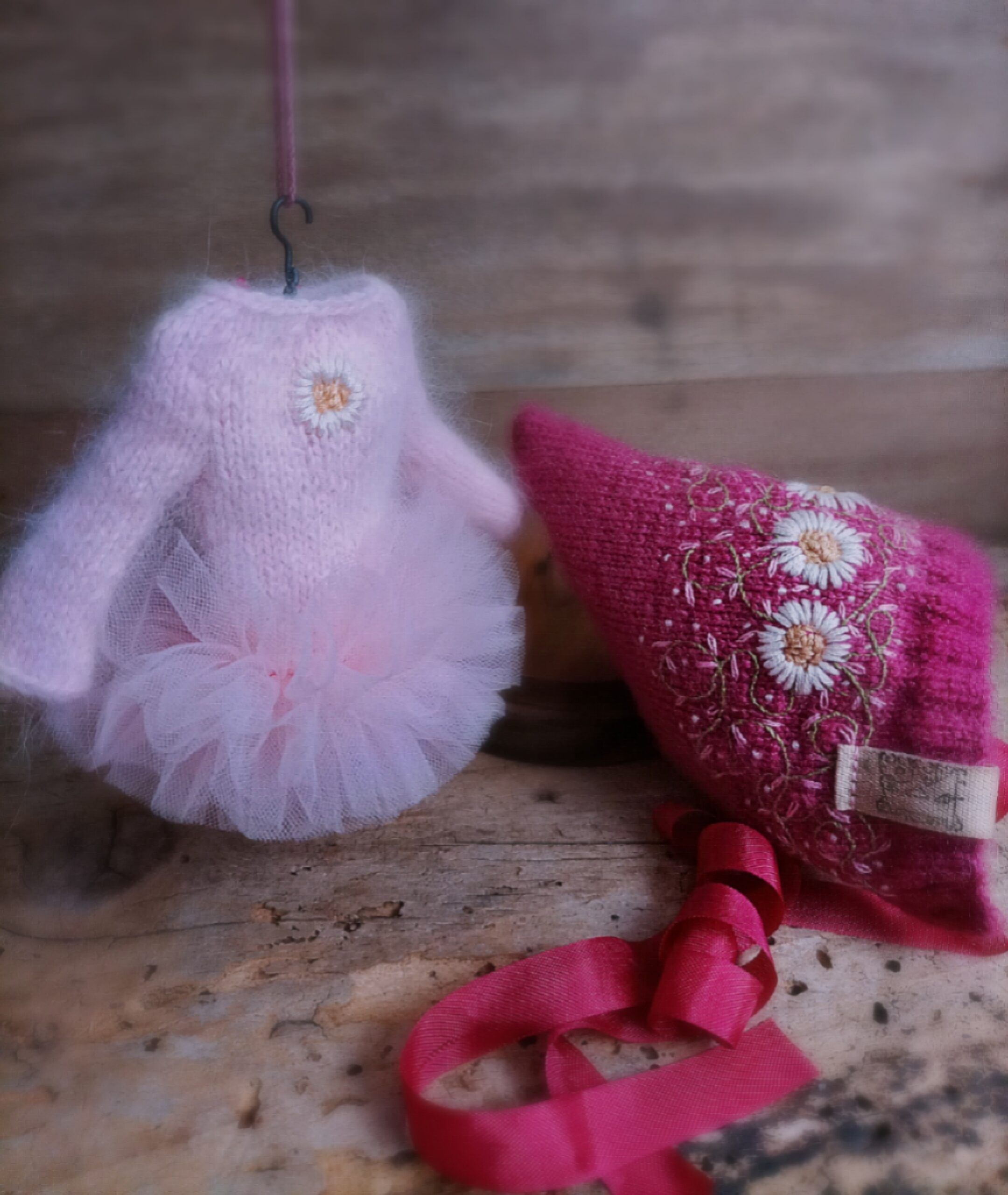 #198-01 PinkAngoraSet