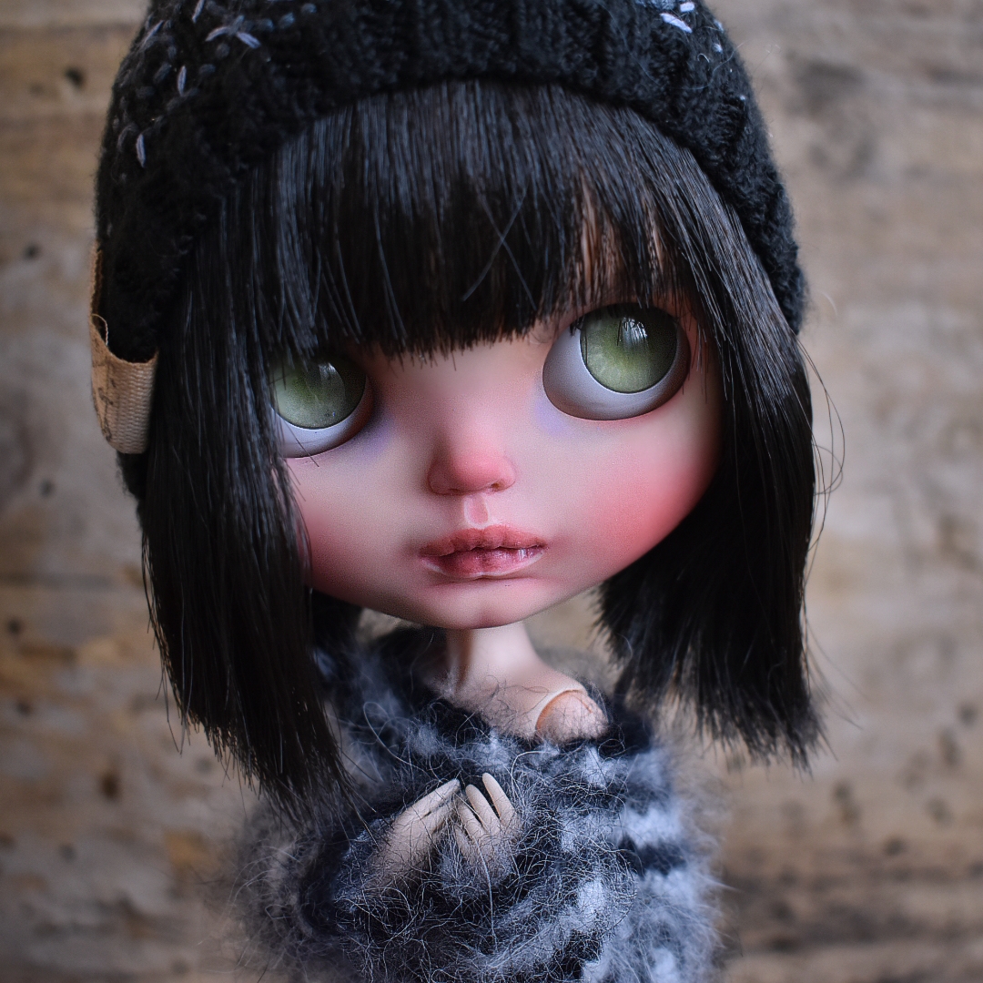#205_05 OOAK-BlytheDollVivian