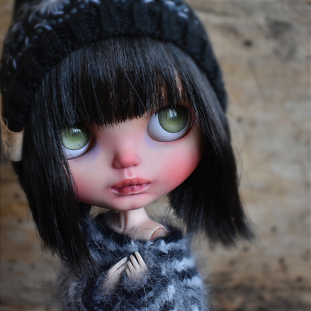#205_11 OOAK-BlytheDollVivian