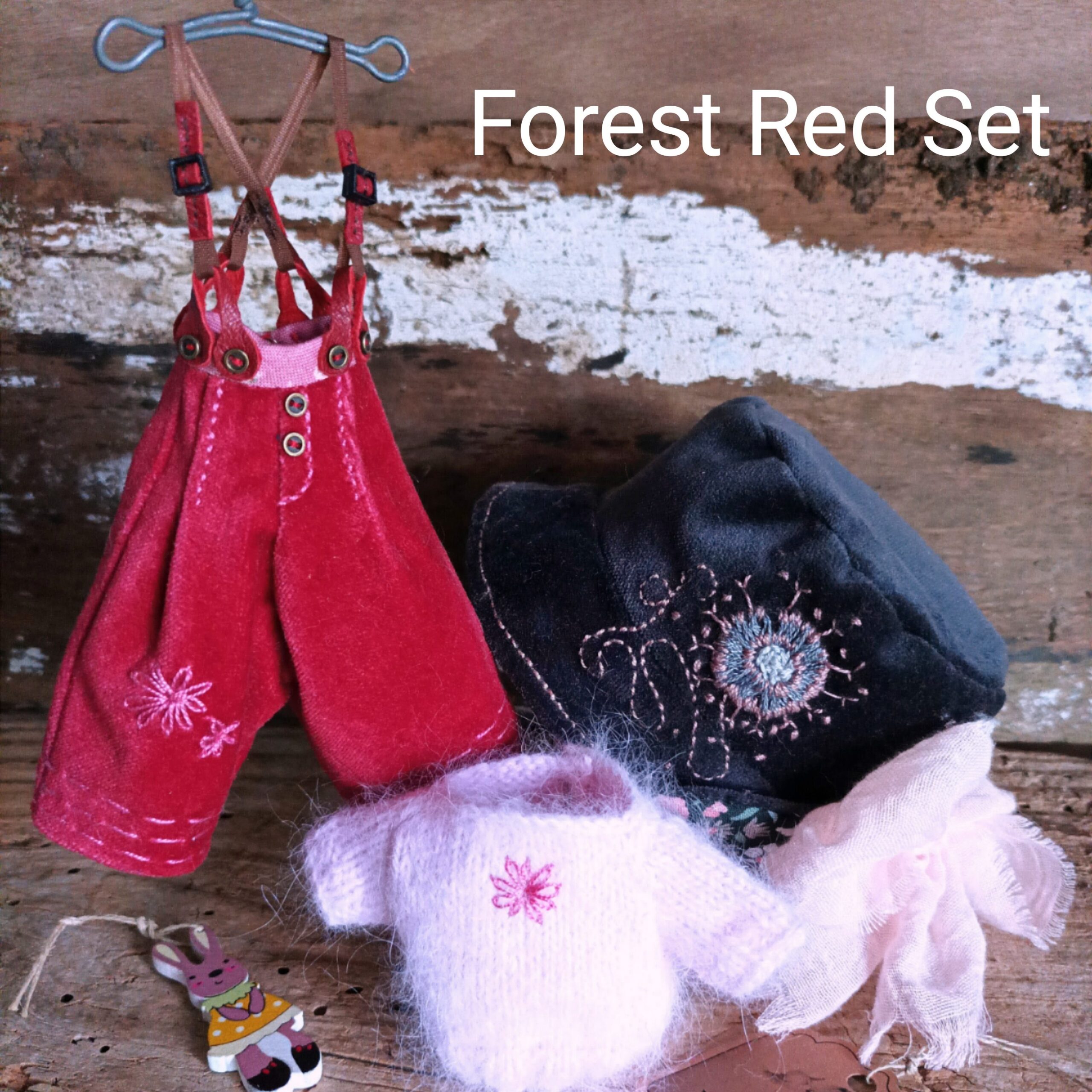 #219-01 ForestRedSet