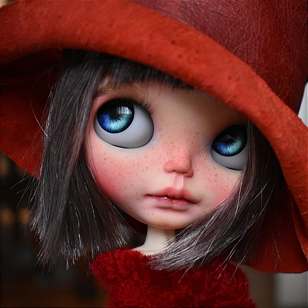 #222-02b OOAK-BlytheDollThanet