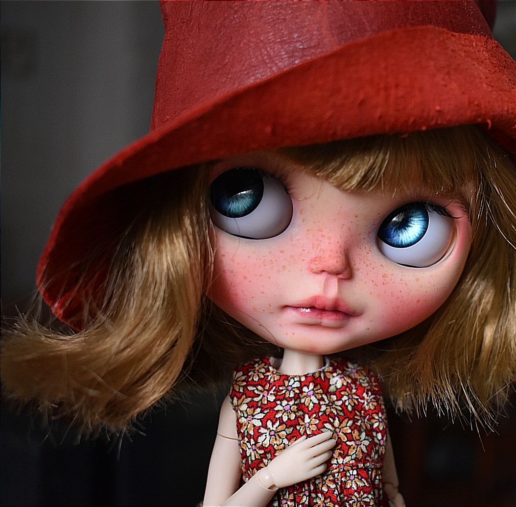 #222-04b OOAK-BlytheDollThanet